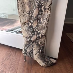 Macy’s snake leather boots - great condition